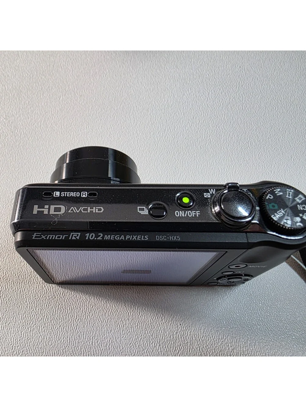 Sony Cyber-shot DSC-HX5 Camera - 10.2MP, 10x Opt Zoom - Battery, Charger & Card